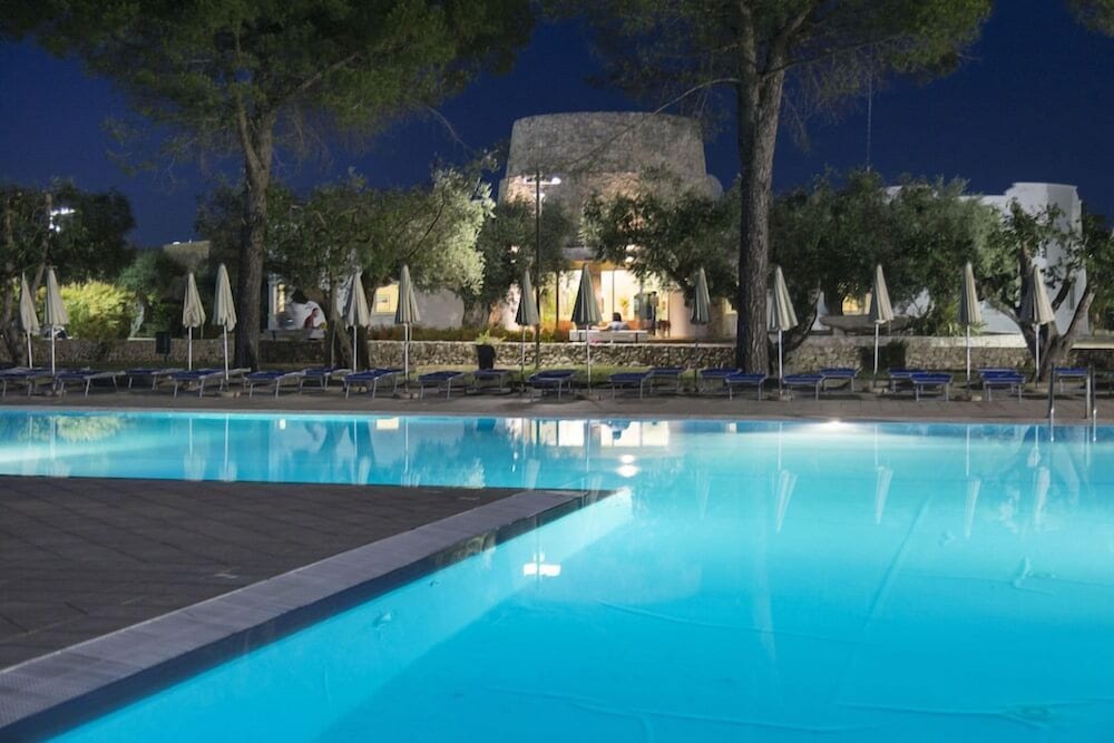 Dolmen Sport Resort 62/66