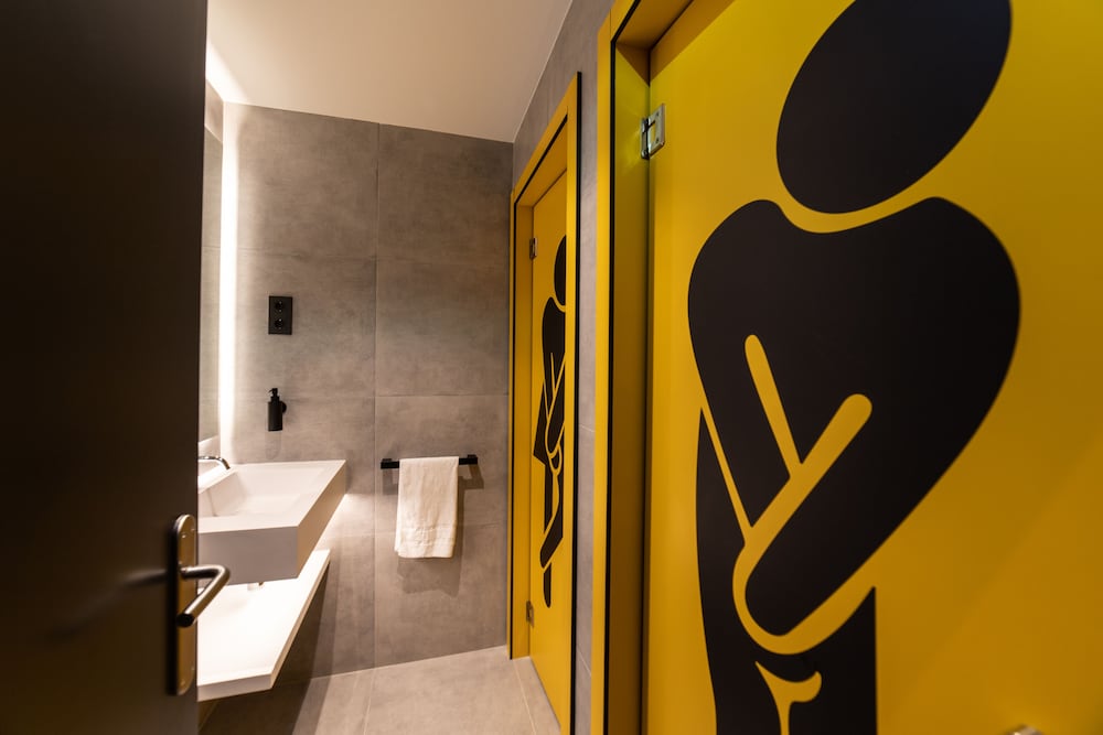 Petit Hostel 49/50