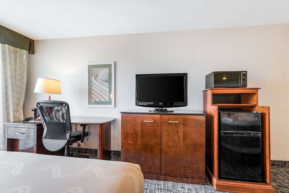 Wingate by Wyndham Troy 43/50