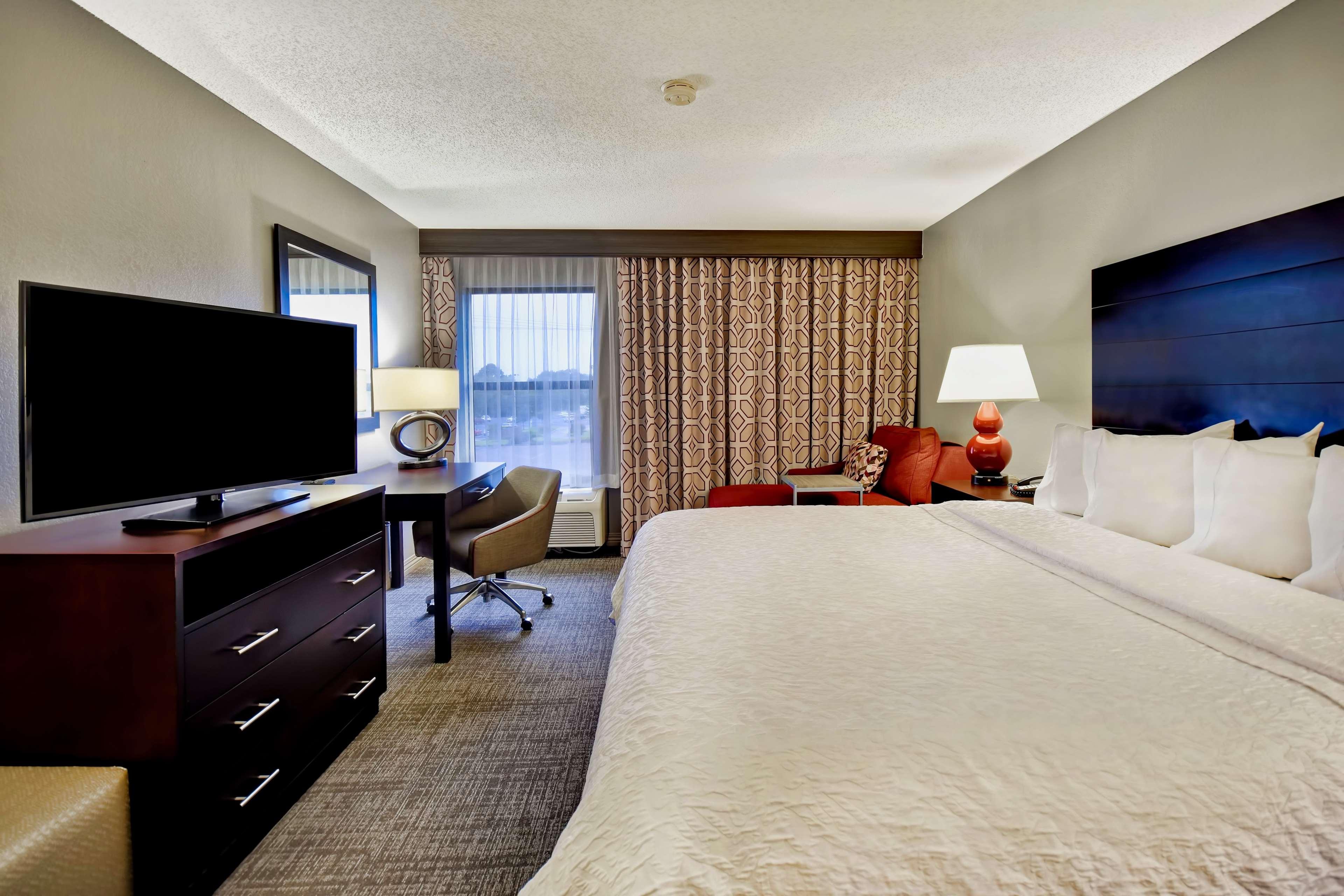 Room, King Bed, Sofa, Accessible