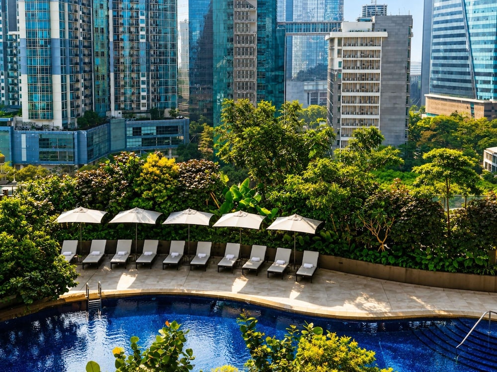Swissotel Living Jakarta Mega Kuningan 48/50