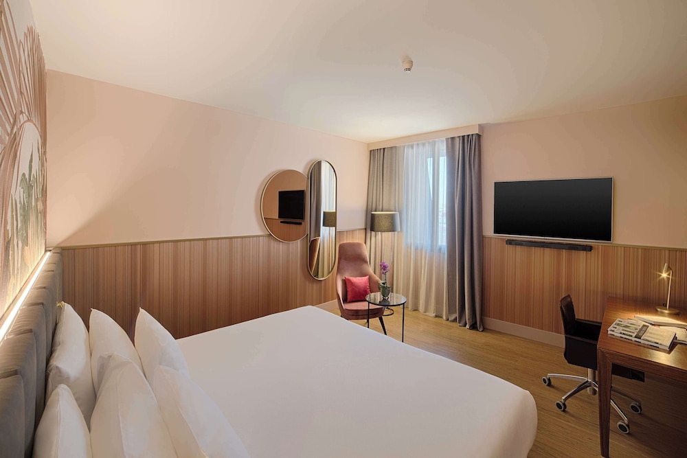 Premium, VIP Floor، NH Collection Milano Touring 2/5