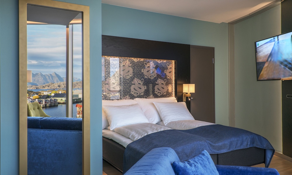 Thon Hotel Lofoten 10/50