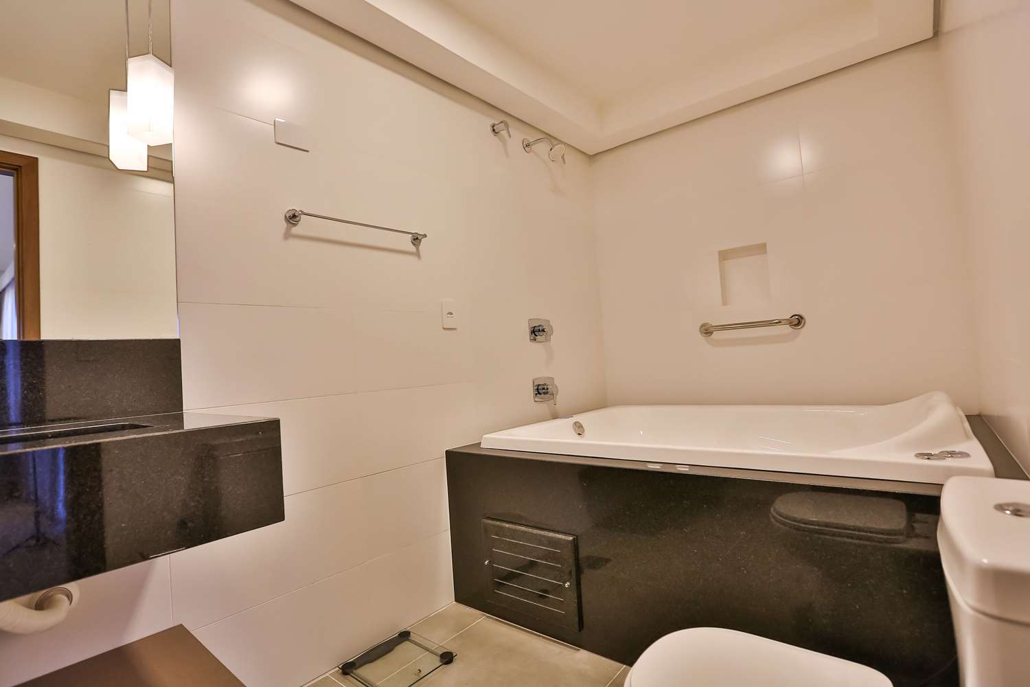 Quality Hotel Blumenau 48/48