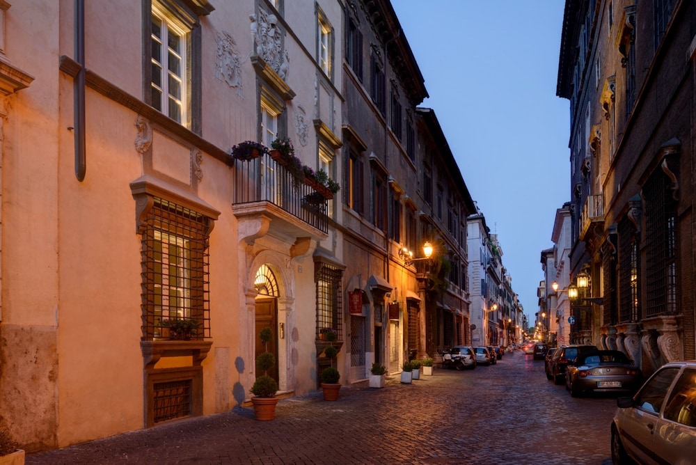 Relais Giulia 72/85