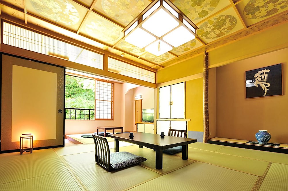 Hinanoyado Chitose (ex Ryokan Chitose) 29/47