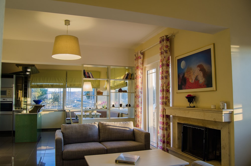 Panorama Villas 8/30