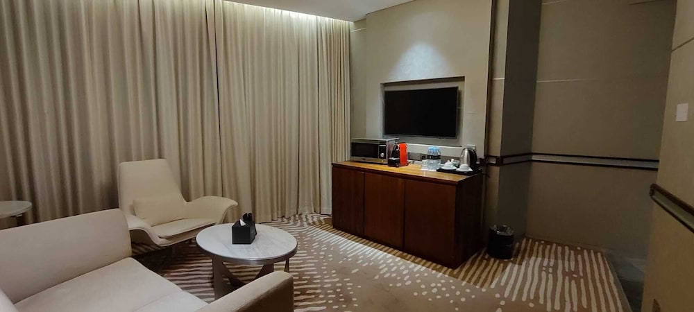 Vip Hotel 67/72