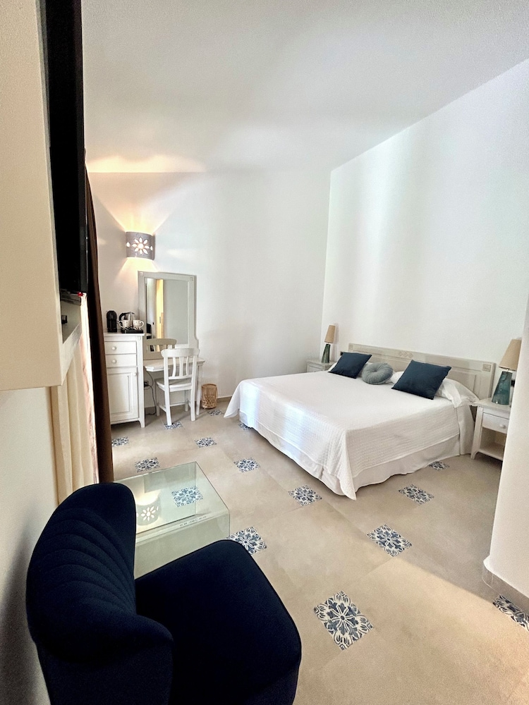 Villa Cavalieri Country Hotel 27/77