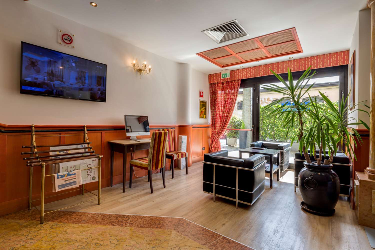 Best Western Hotel Tritone 37/43