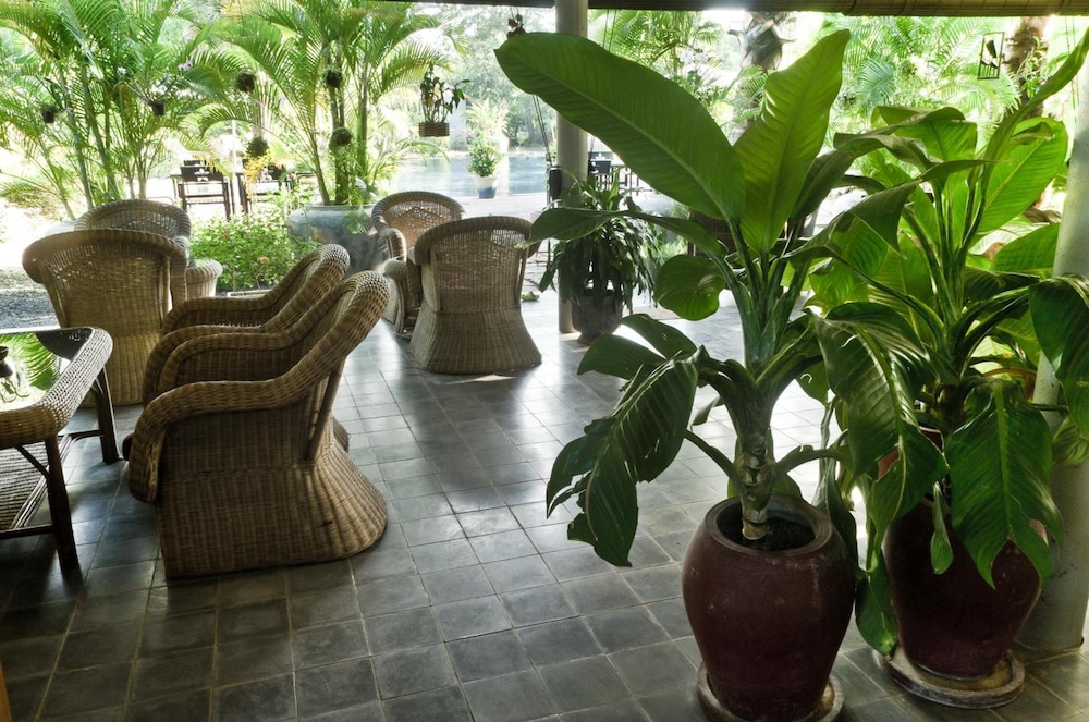 Battambang Resort 20/48