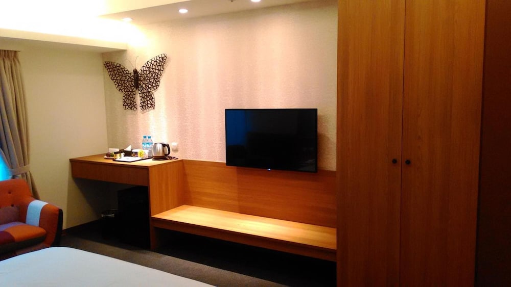 Walker Hotel Ximen 39/50
