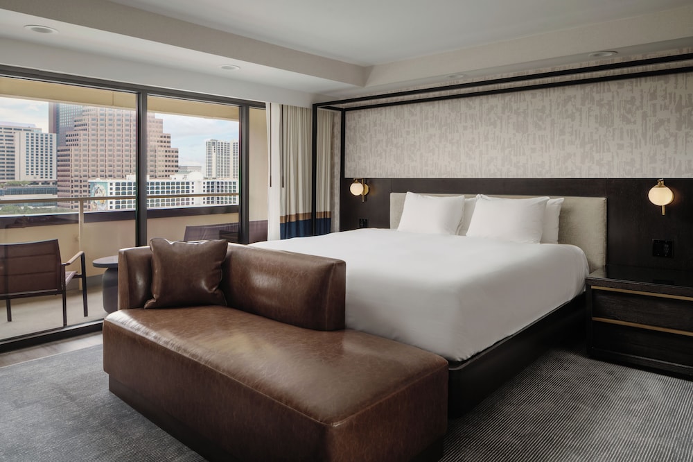 Hyatt Regency Austin 30/77