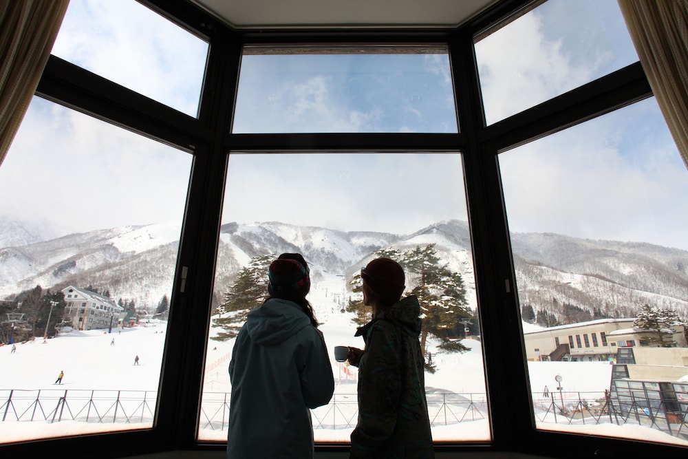Hoshino Resorts KAI Alps 25/50
