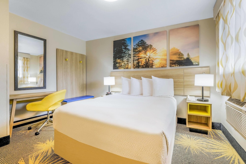 غرفة بسرير كوين، Days Inn by Wyndham Cortez 5/8