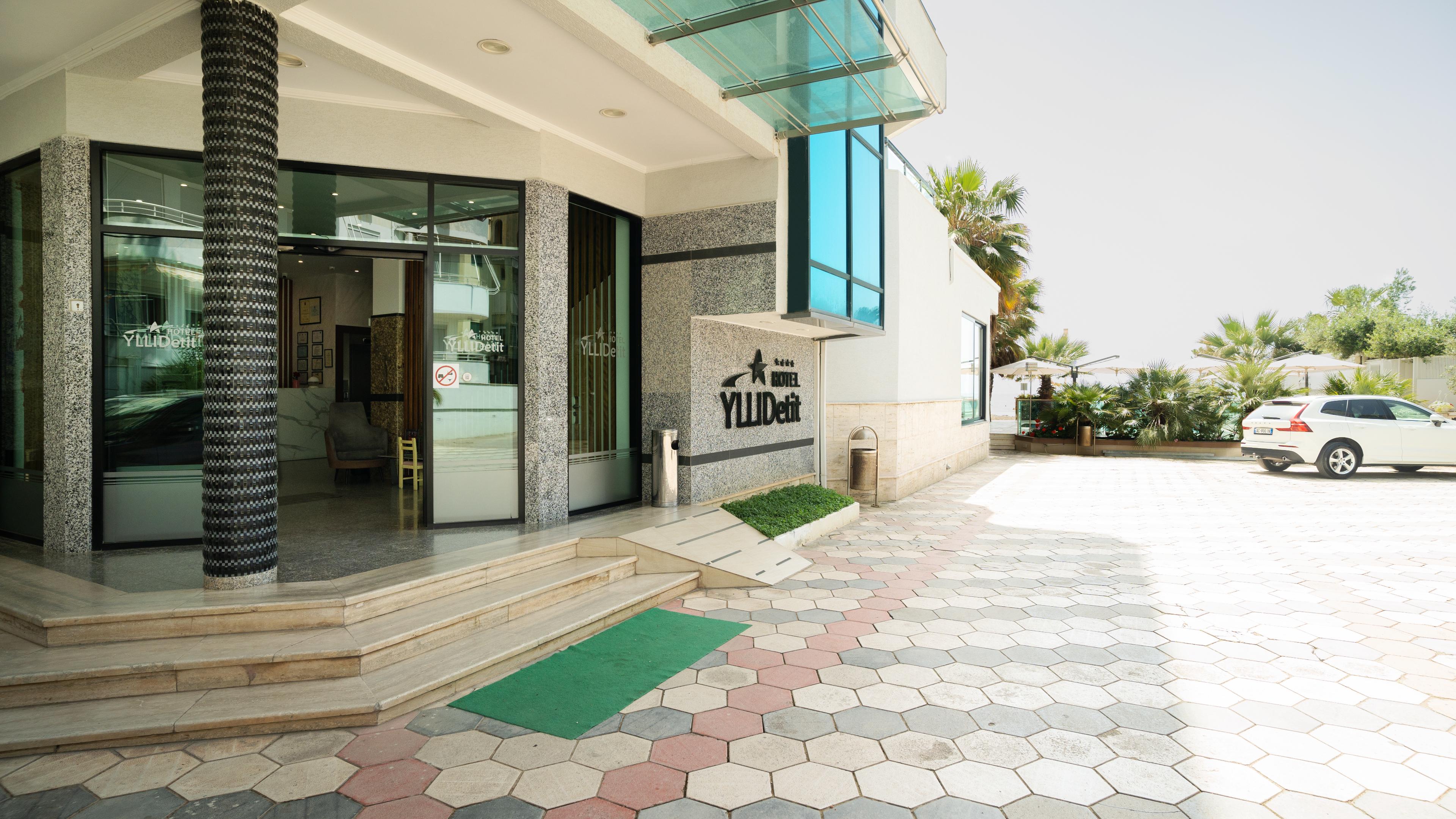 Hotel Ylli i Detit 15/17