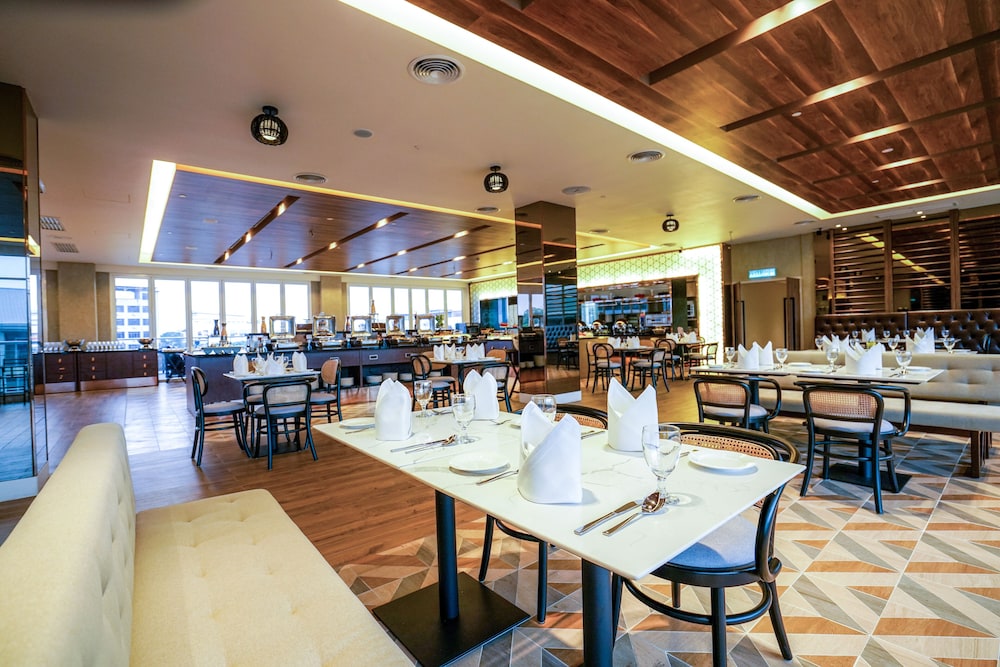 MERCURE LANGKAWI PANTAI CENANG 52/68