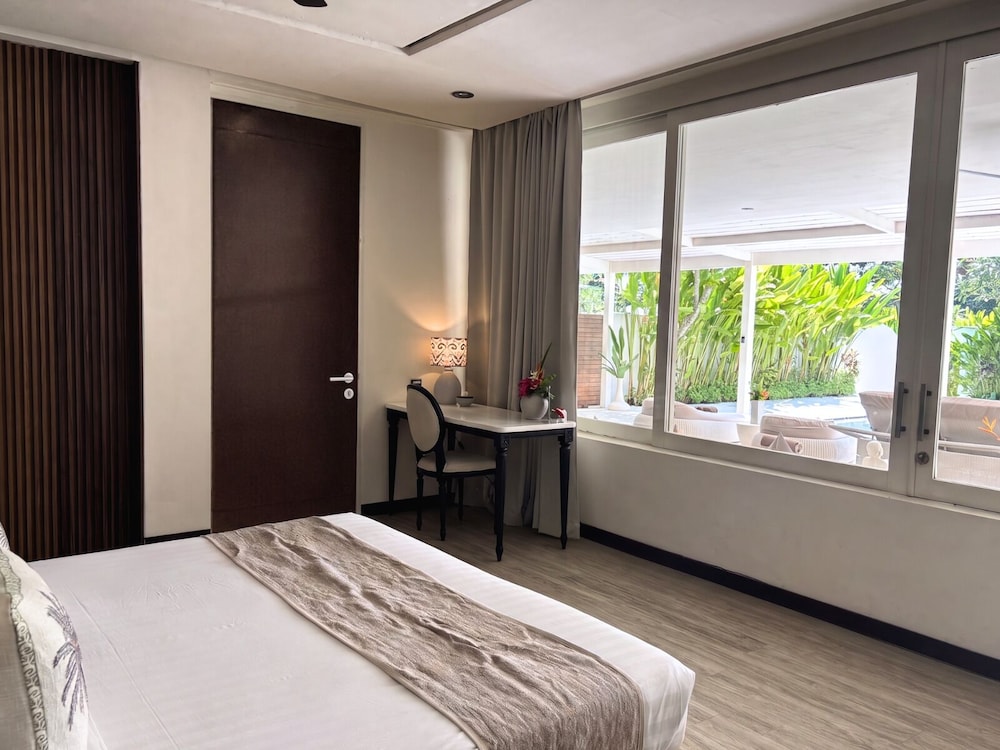 Eden the Residence at the Sea 30/64