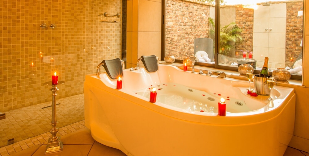 Elandela Private Game Reserve And Luxury Lodge 48/50
