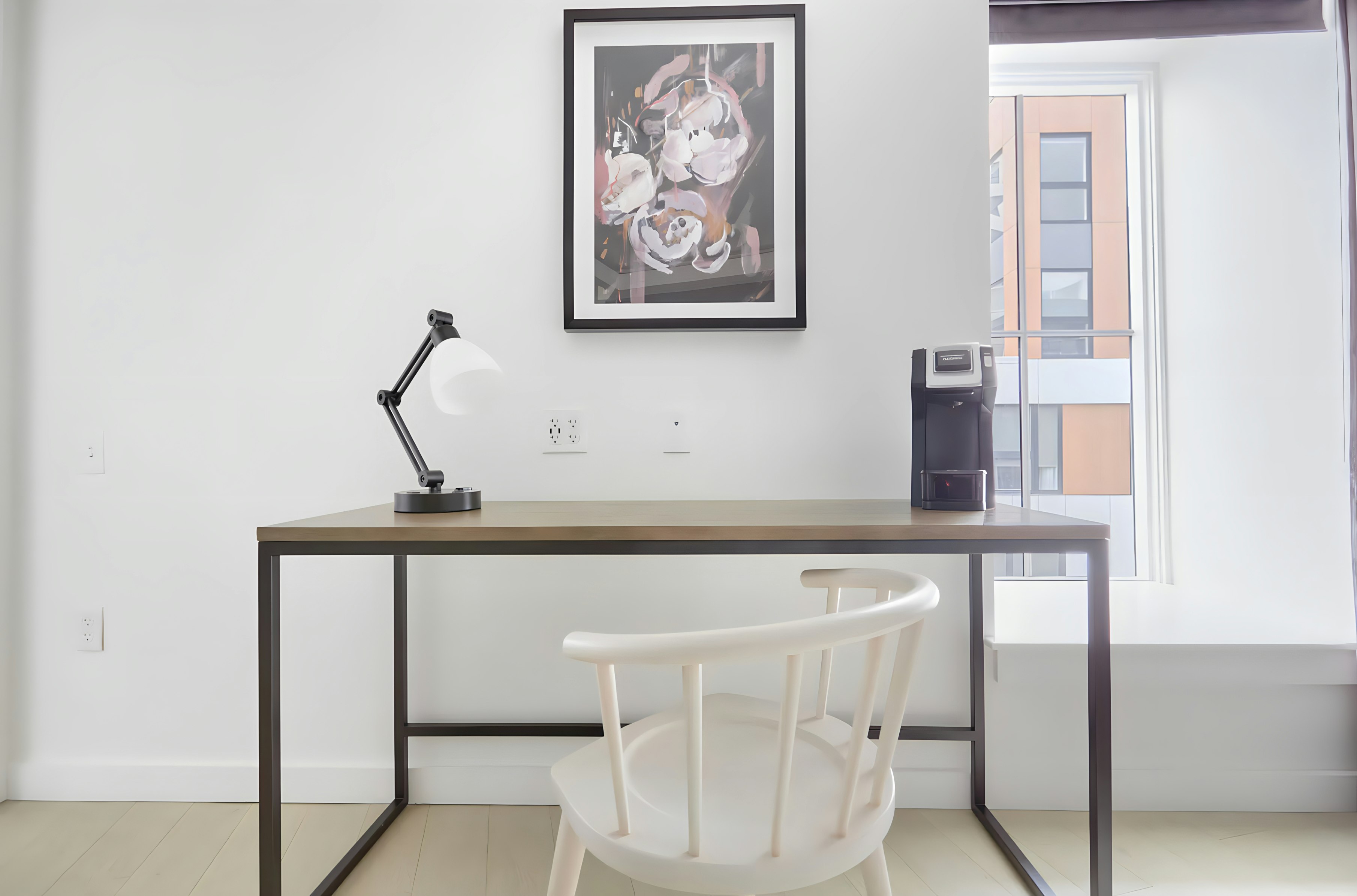 907 Main 5/52