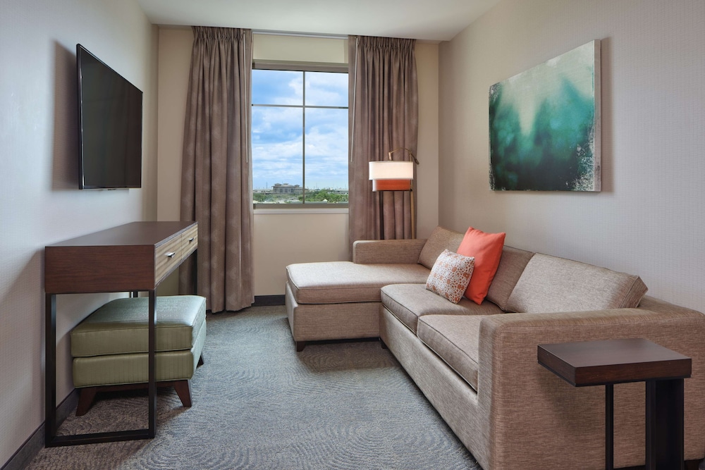 Embassy Suites By Hilton Oahu Kapolei 48/68