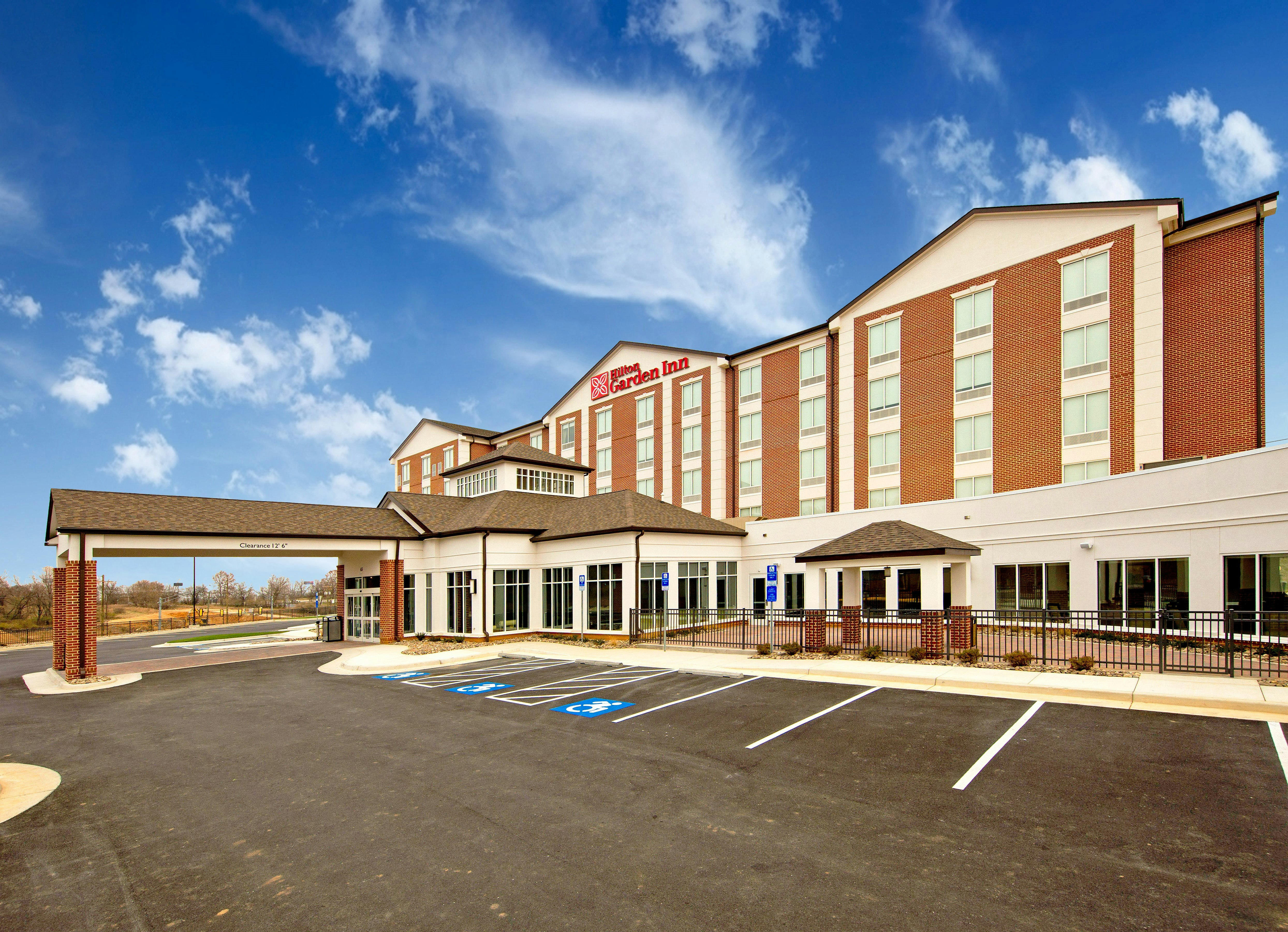 HILTON GARDEN INN MARTINSBURG 66/67