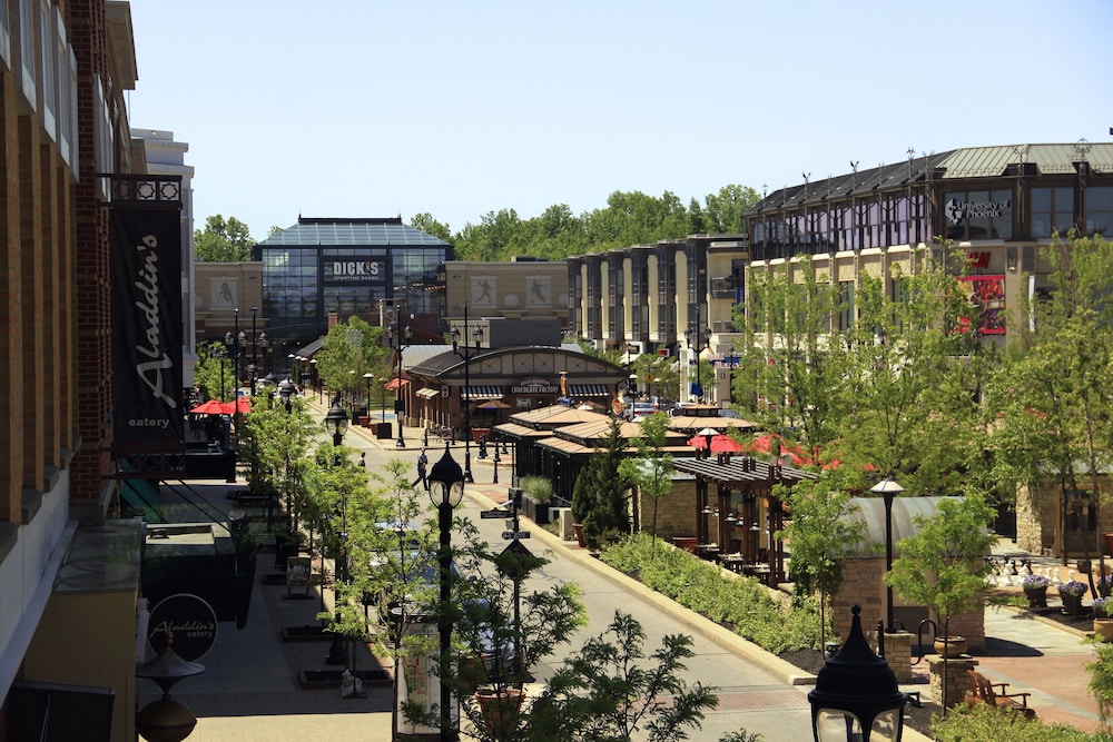 Hyatt Place Cleveland Westlake Crocker Park 65/66