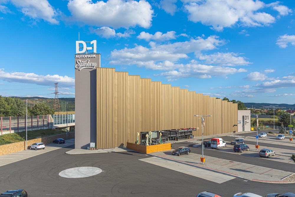 Hotel D1 54/64
