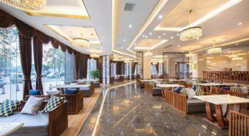 Echarm Hotel(Xiaogan Hanchuan Renmin Avenue Branch) 26/42