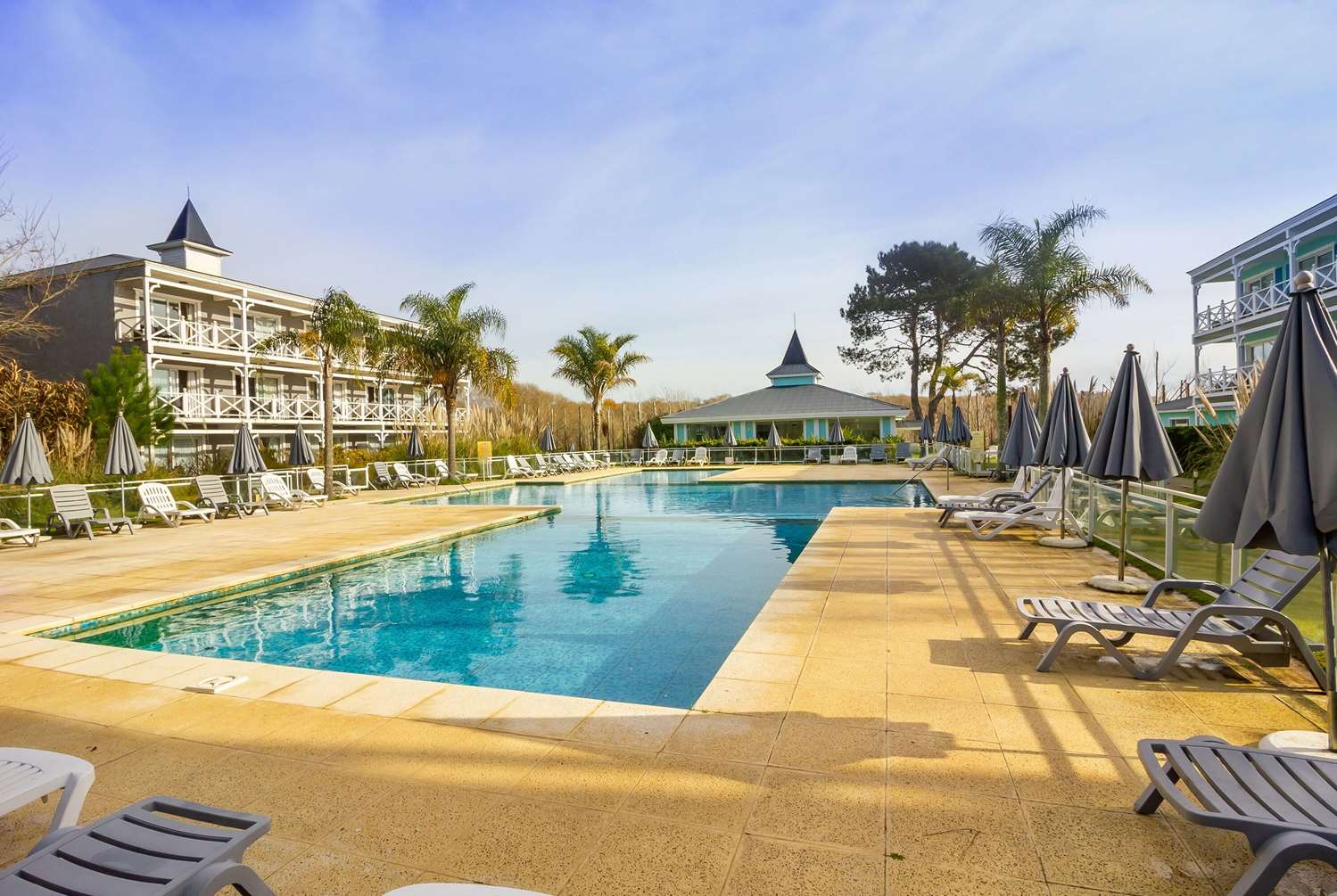 Howard Johnson by Wyndham Carilo Convention Center 14/14