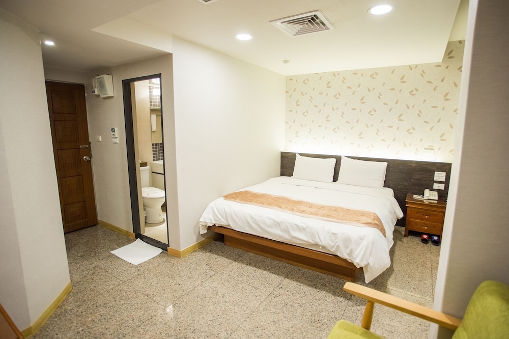 Mei Jia Mei Hotel 16/50