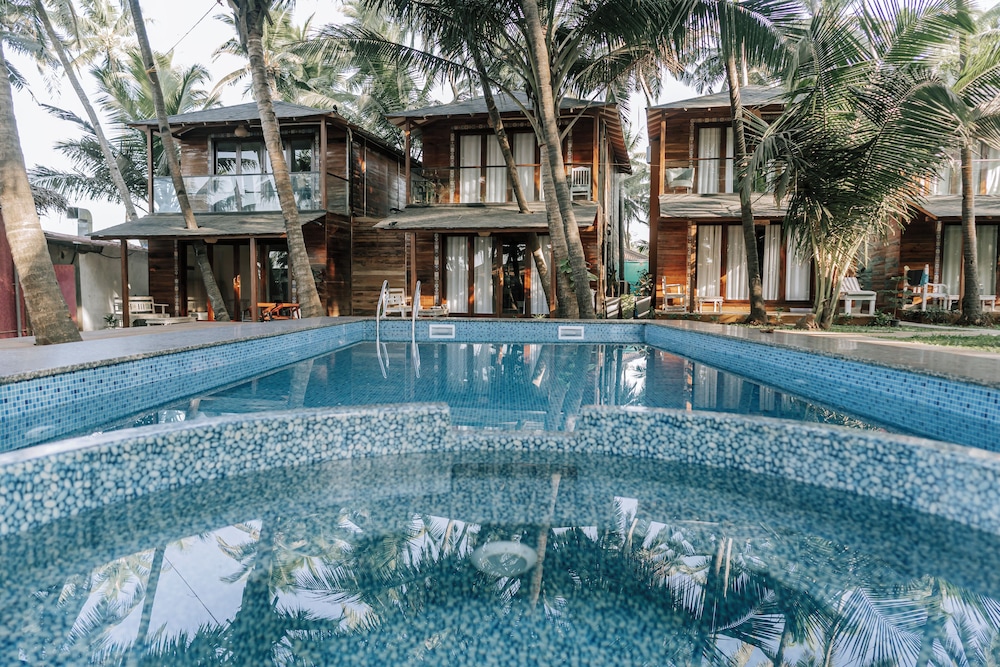 Leela Cottages 4/53