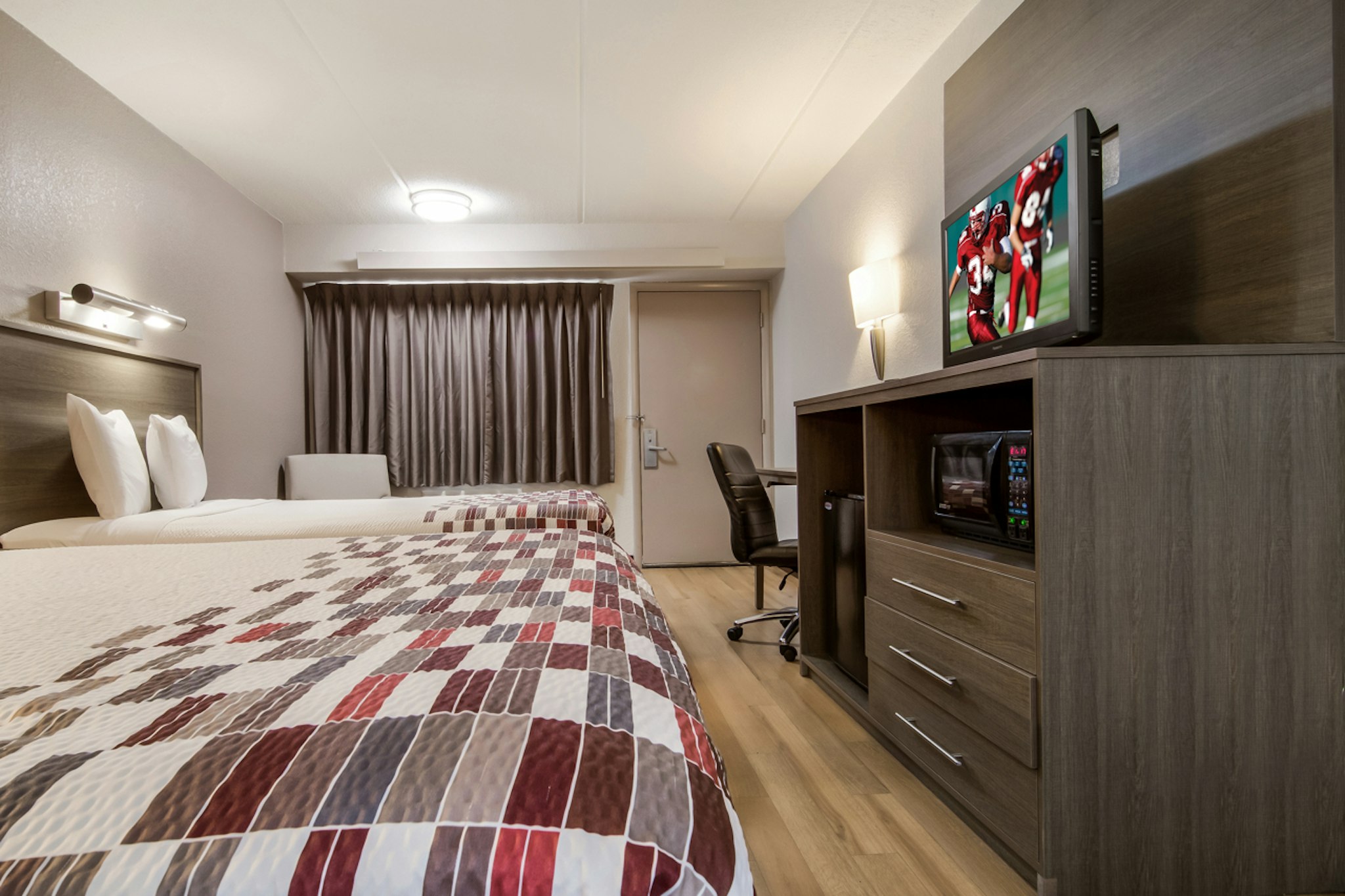 ROOM, 2 DOUBLE BEDS
