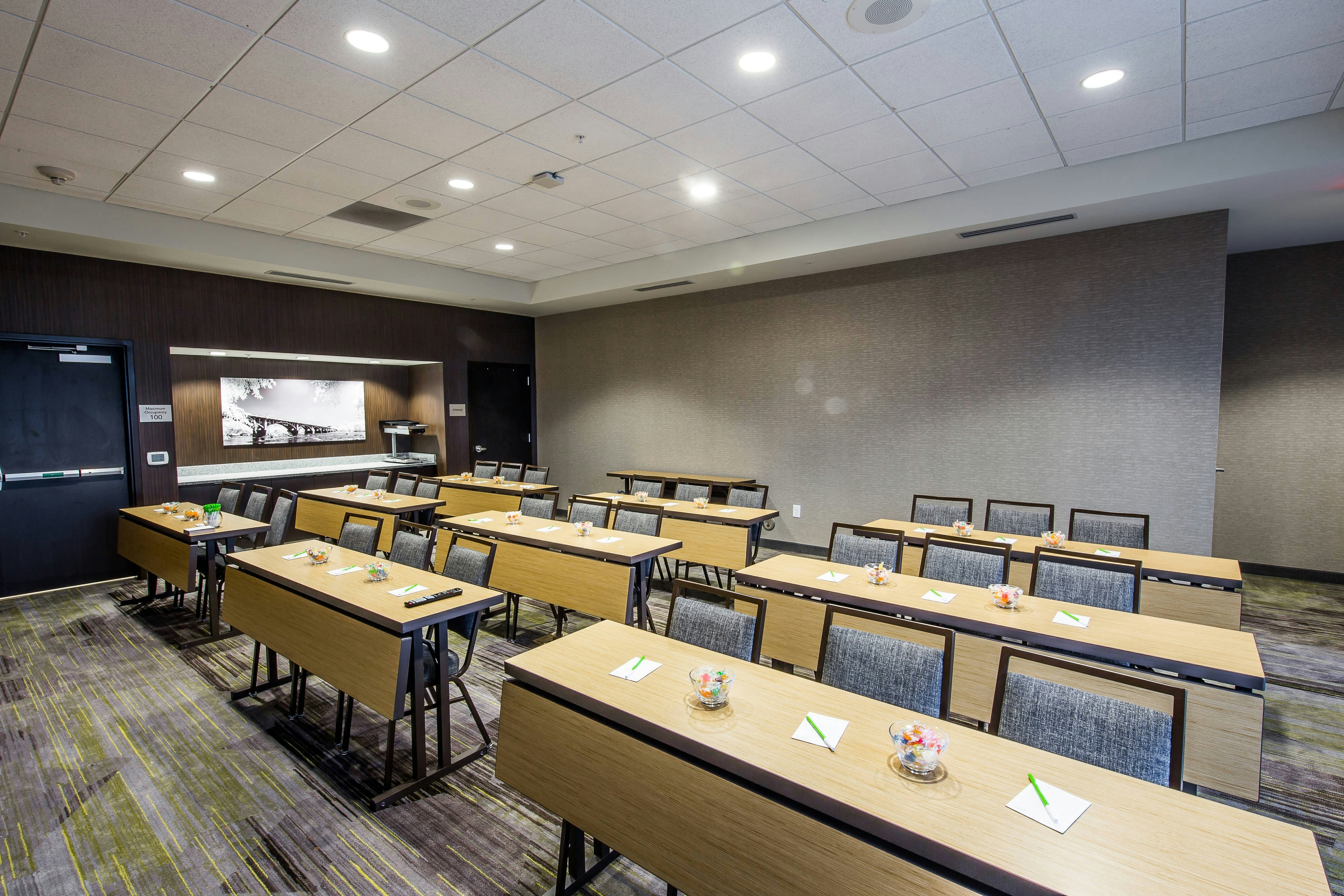 Courtyard By Marriott Columbia Cayce 12/12