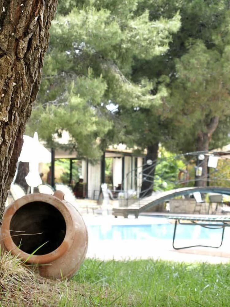 Zeus Eleva Kassandra Lagoon 40/42