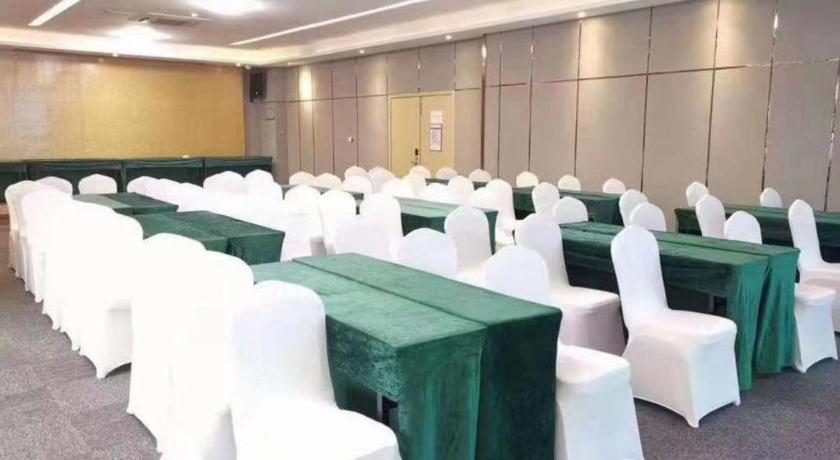 Lavande Hotel (Shenzhenwan Houhai Avenue) 41/45