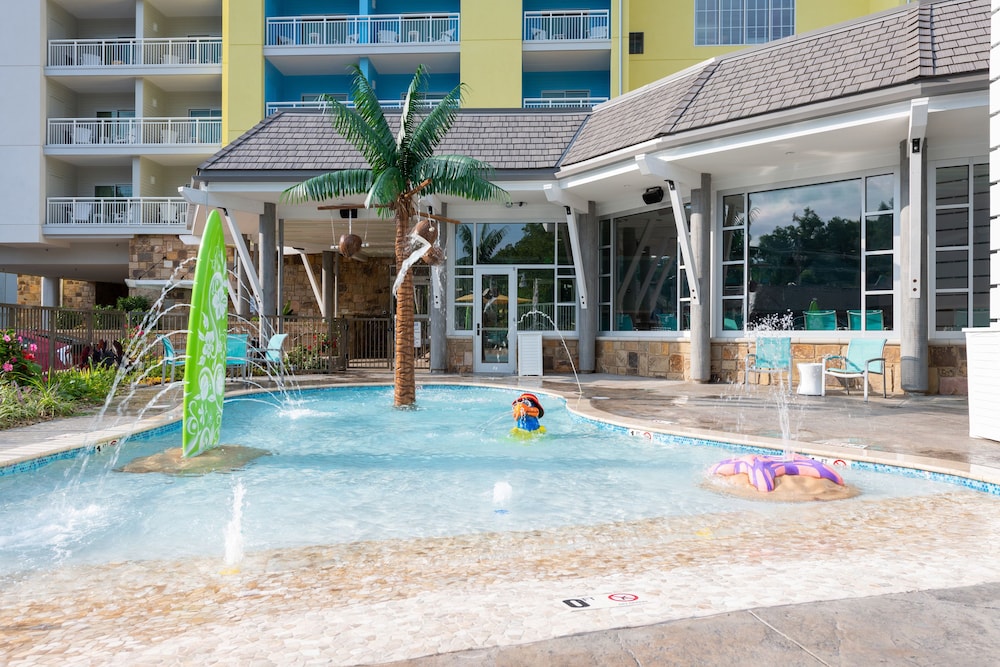 Margaritaville Resort Gatlinburg 67/75