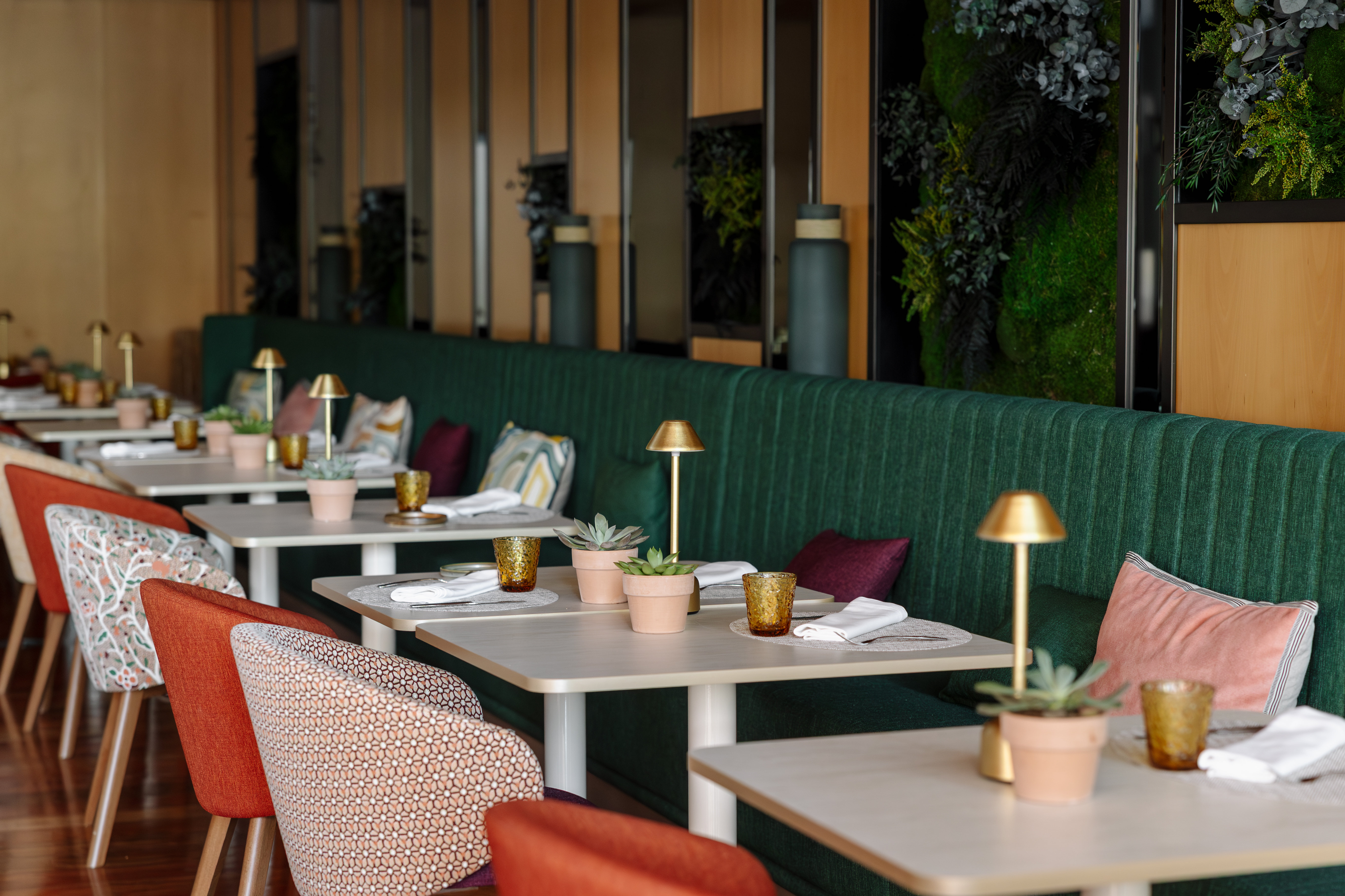Crowne Plaza Madrid Centre Retiro 55/79