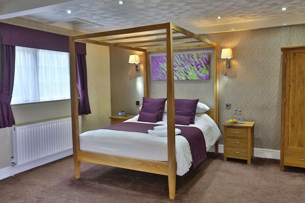 The Old Mill Lavender Hotels 11/47