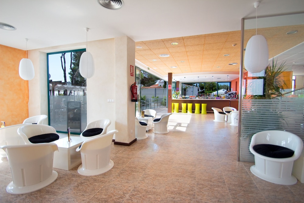 Hotel Servigroup Romana 10/50