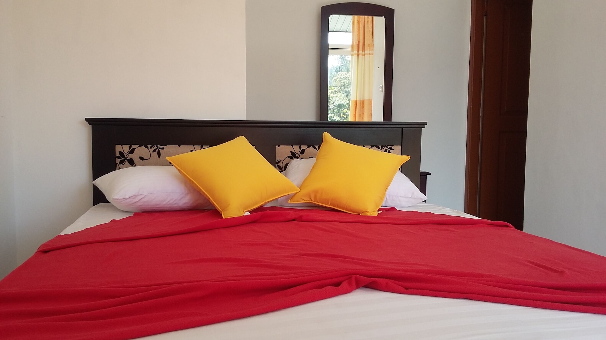 ECONOMY, DOUBLE BED