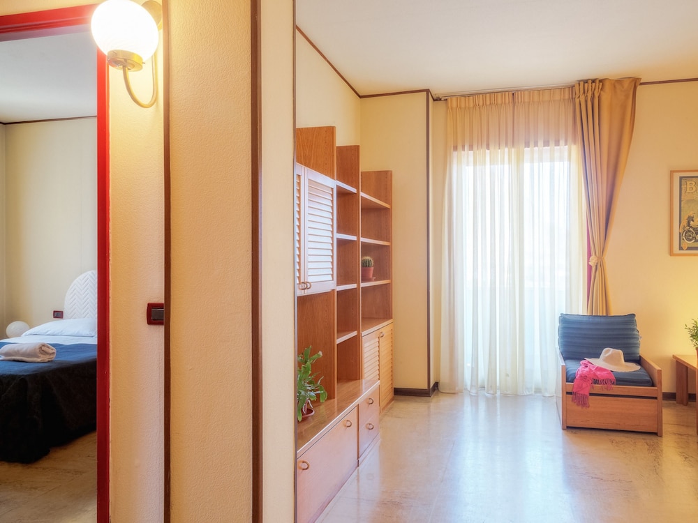 Torreata Hote And Residence 22/51