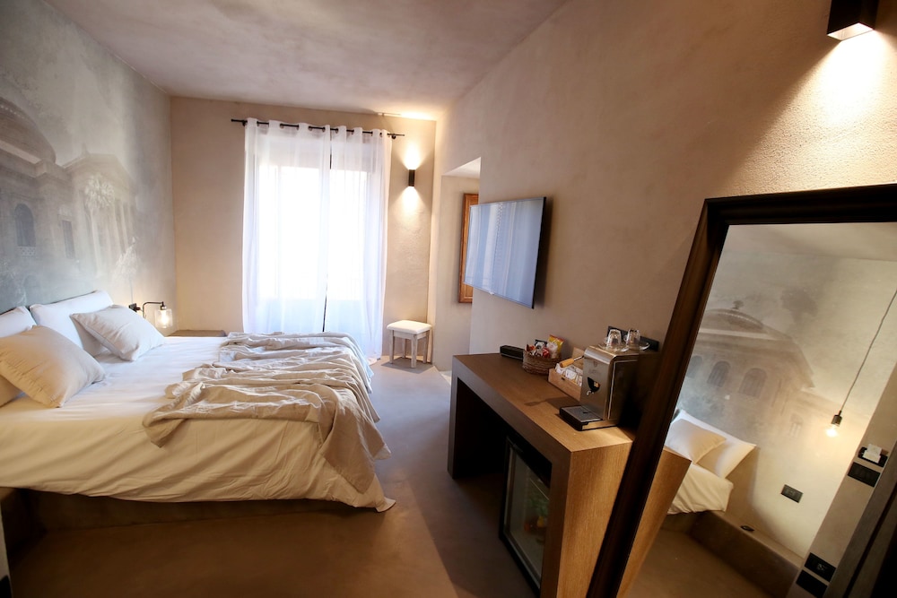 Casa Nostra Boutique Hotel 16/50