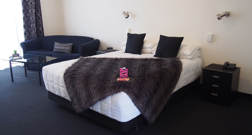 Totara Lodge 20/37