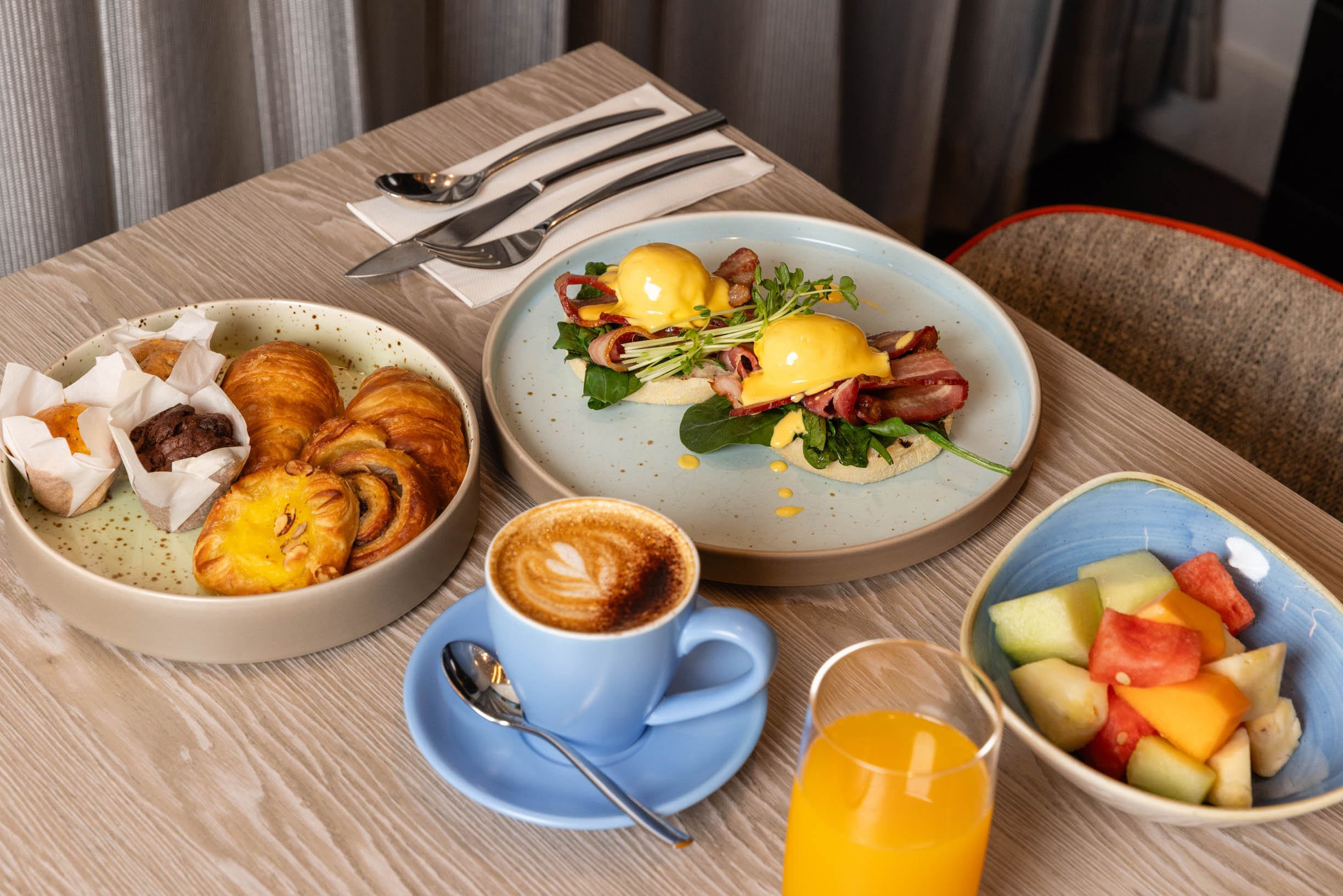 Crowne Plaza Sydney Darling Harbour 51/81