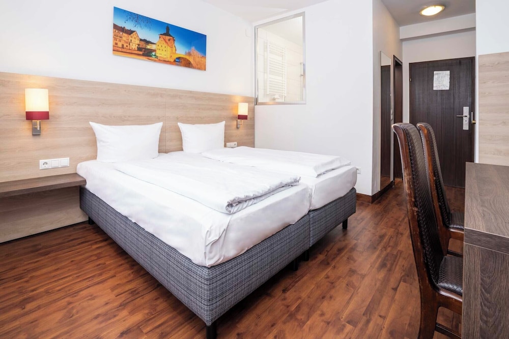 Hotel National 14/72