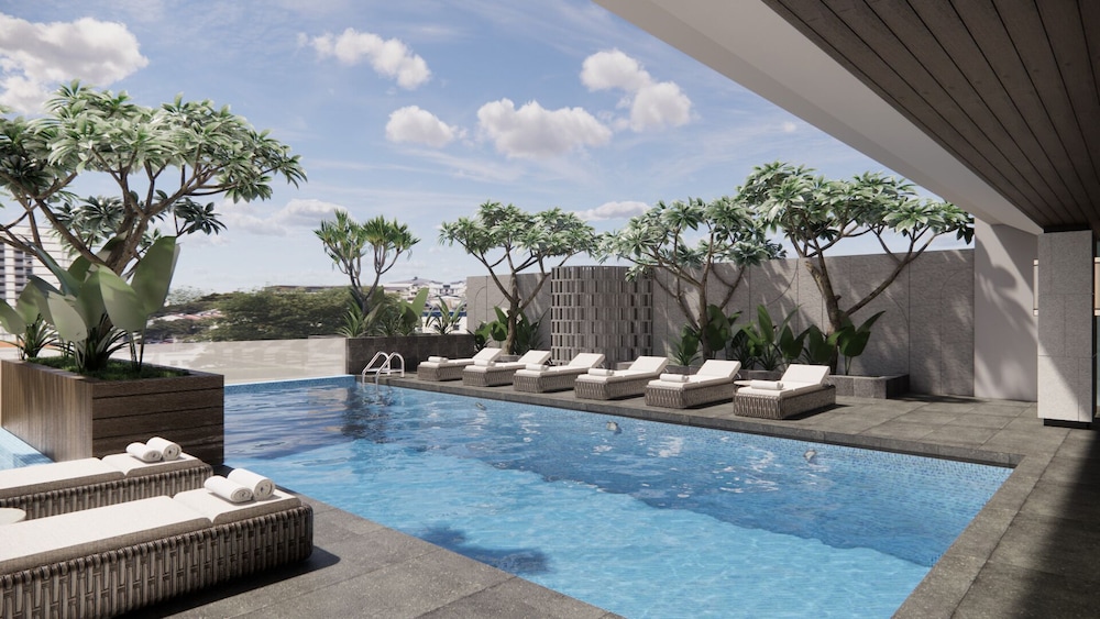 Mercure Madiun 38/41