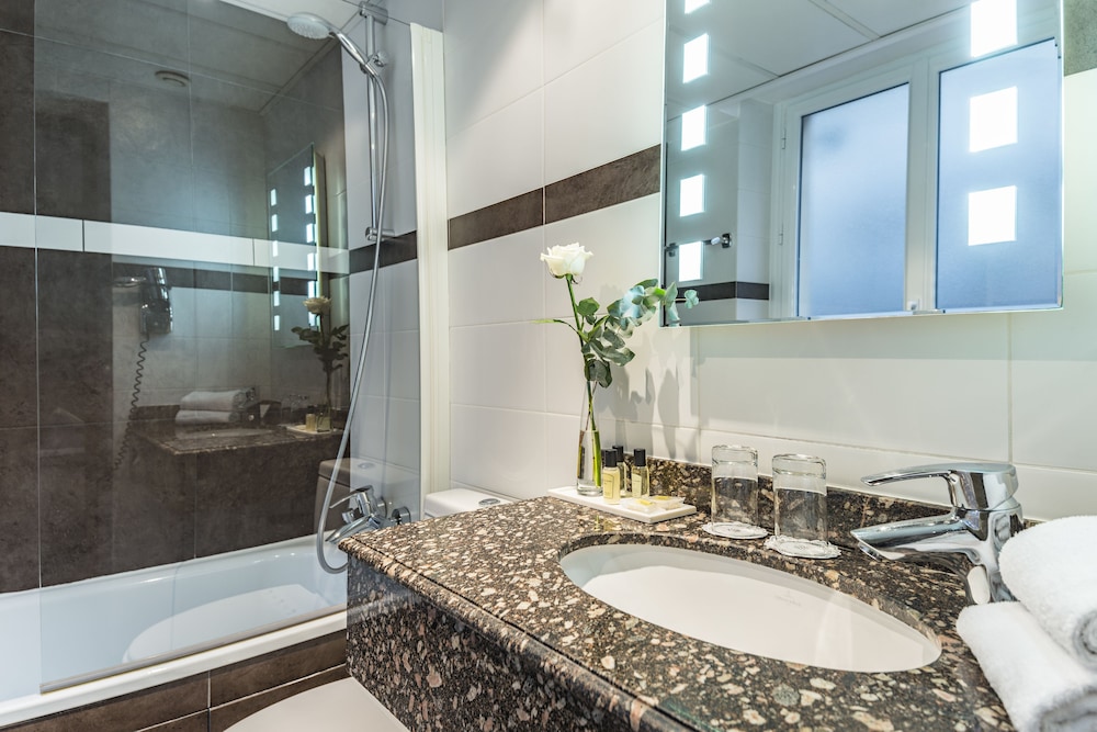 Hotel Royal Saint Germain 57/60
