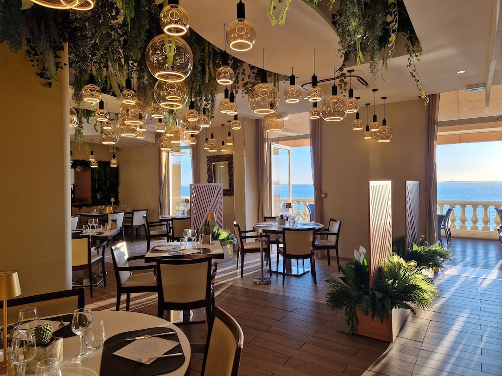Le Saint Paul Hotel 33/50
