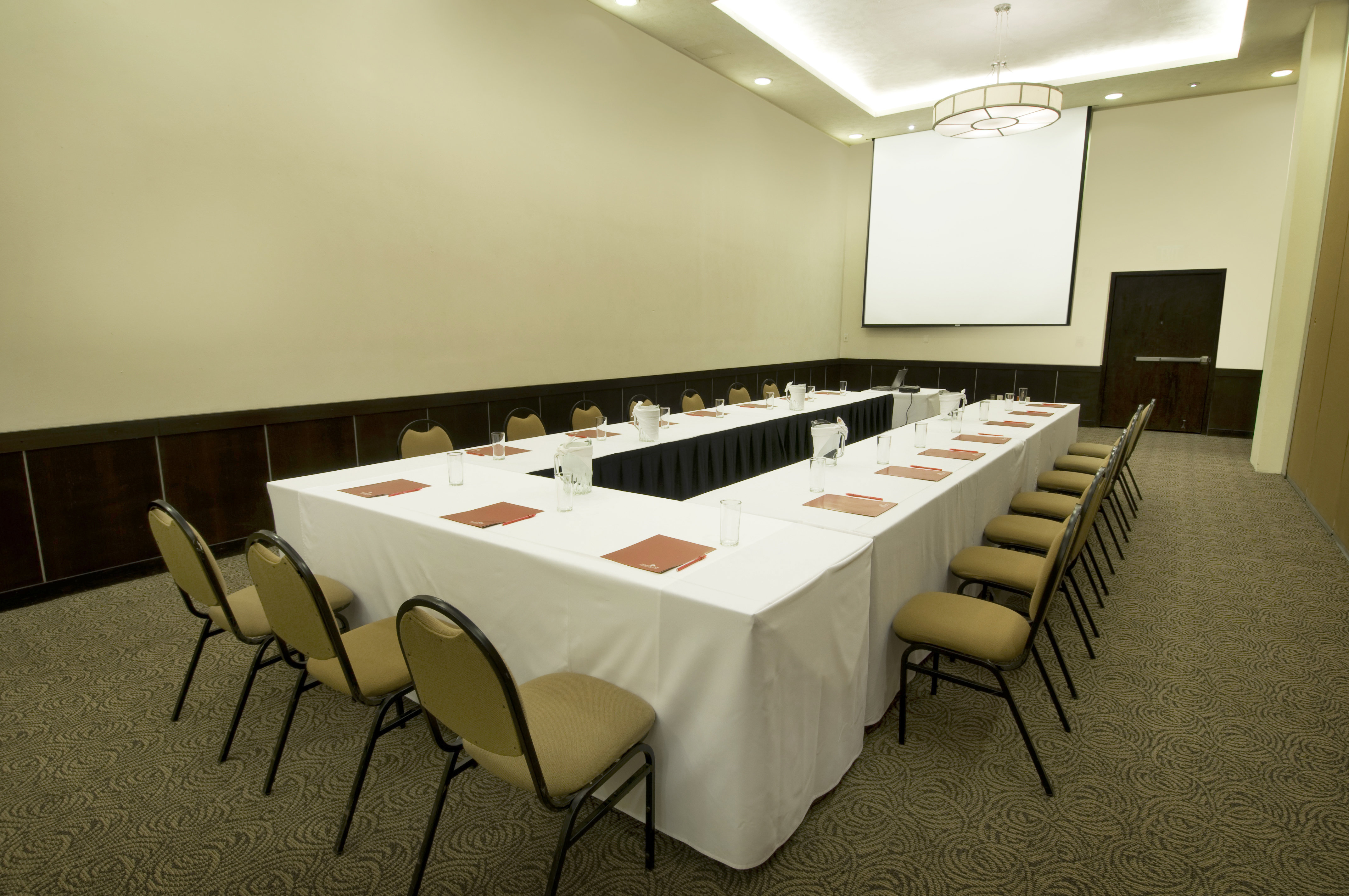 Fiesta Inn Express Ciudad Obregon 62/68